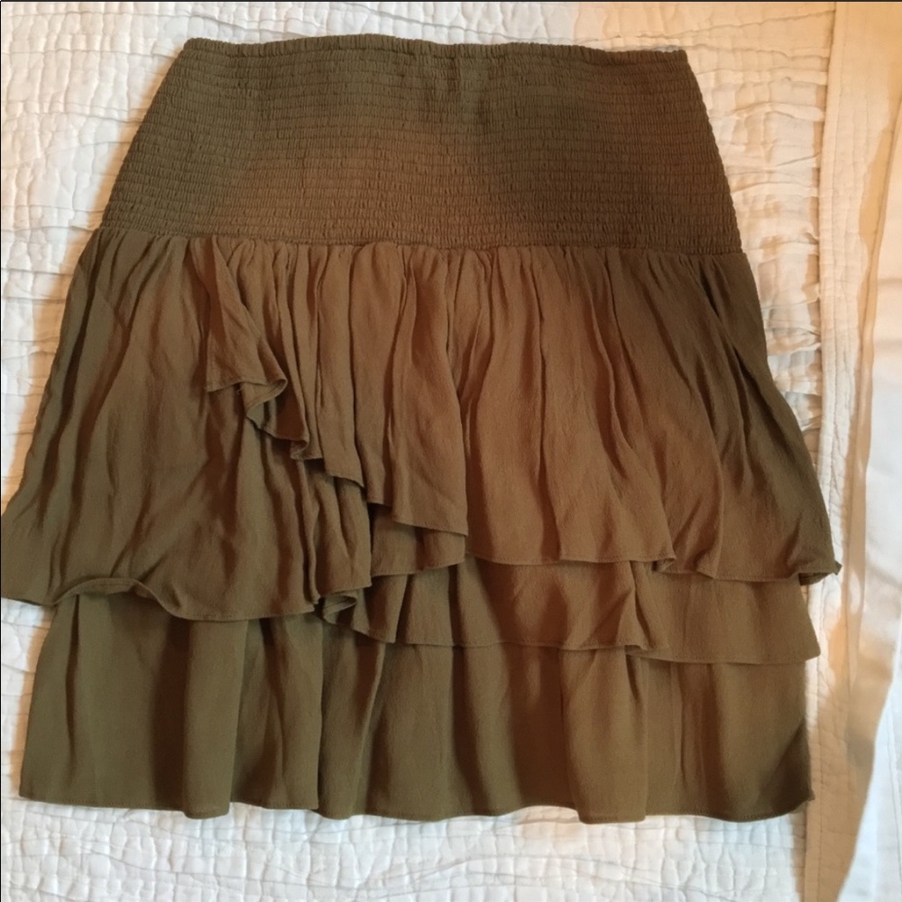 Garnet Hill olive green mini skirt